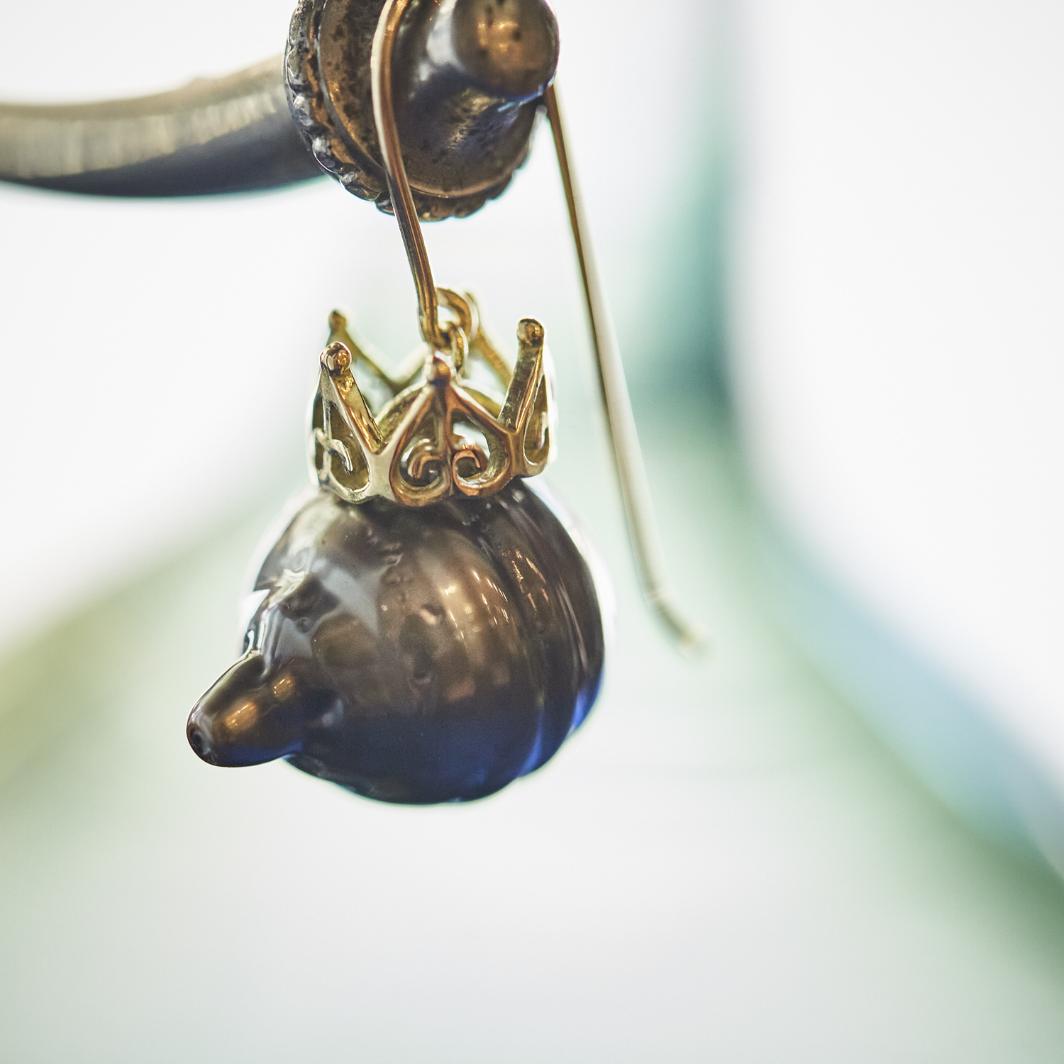 crown pearl pierce hook / 2212-017