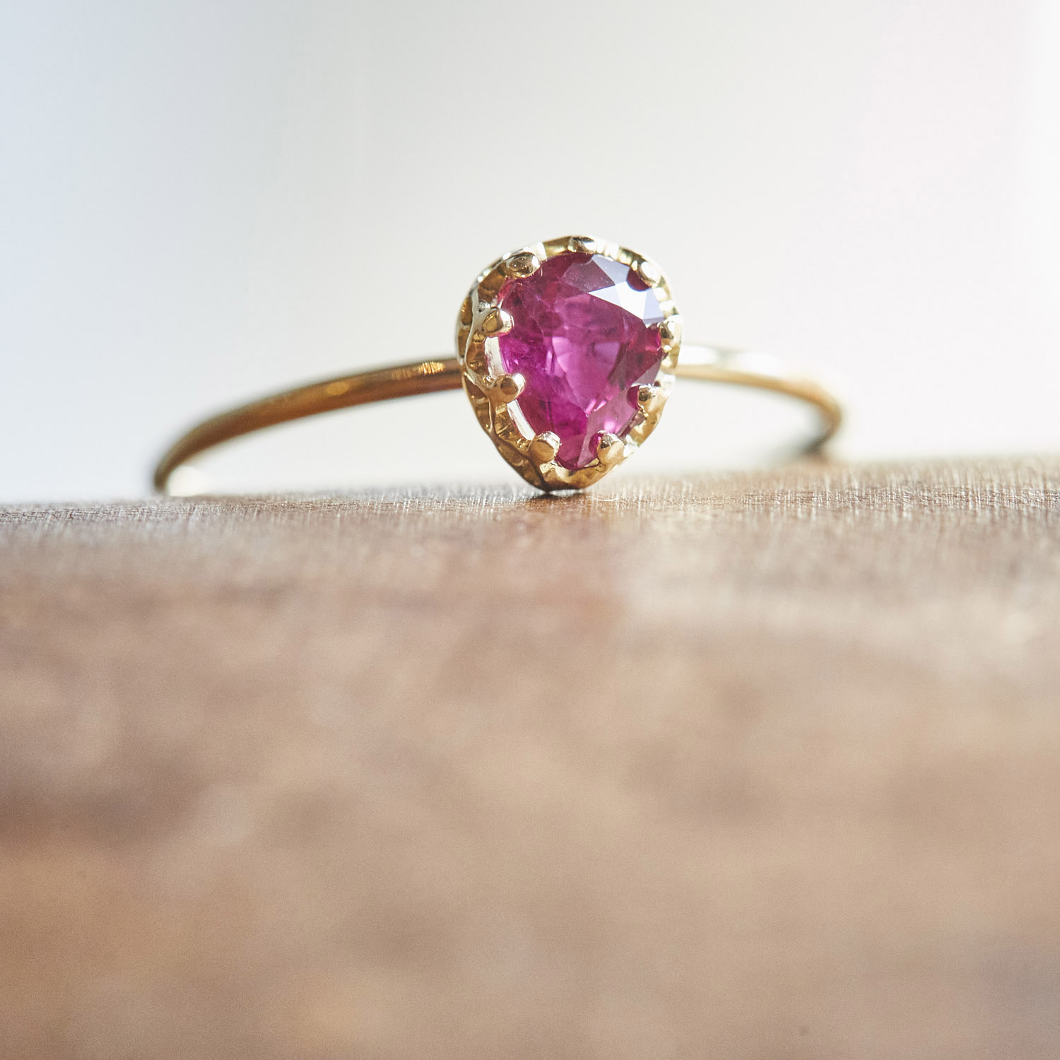 float ring Ruby / 2312-004