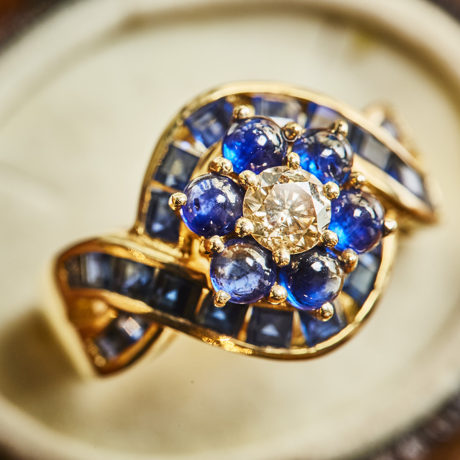 Sapphire & Diamond Vintage ring / AU2411-004