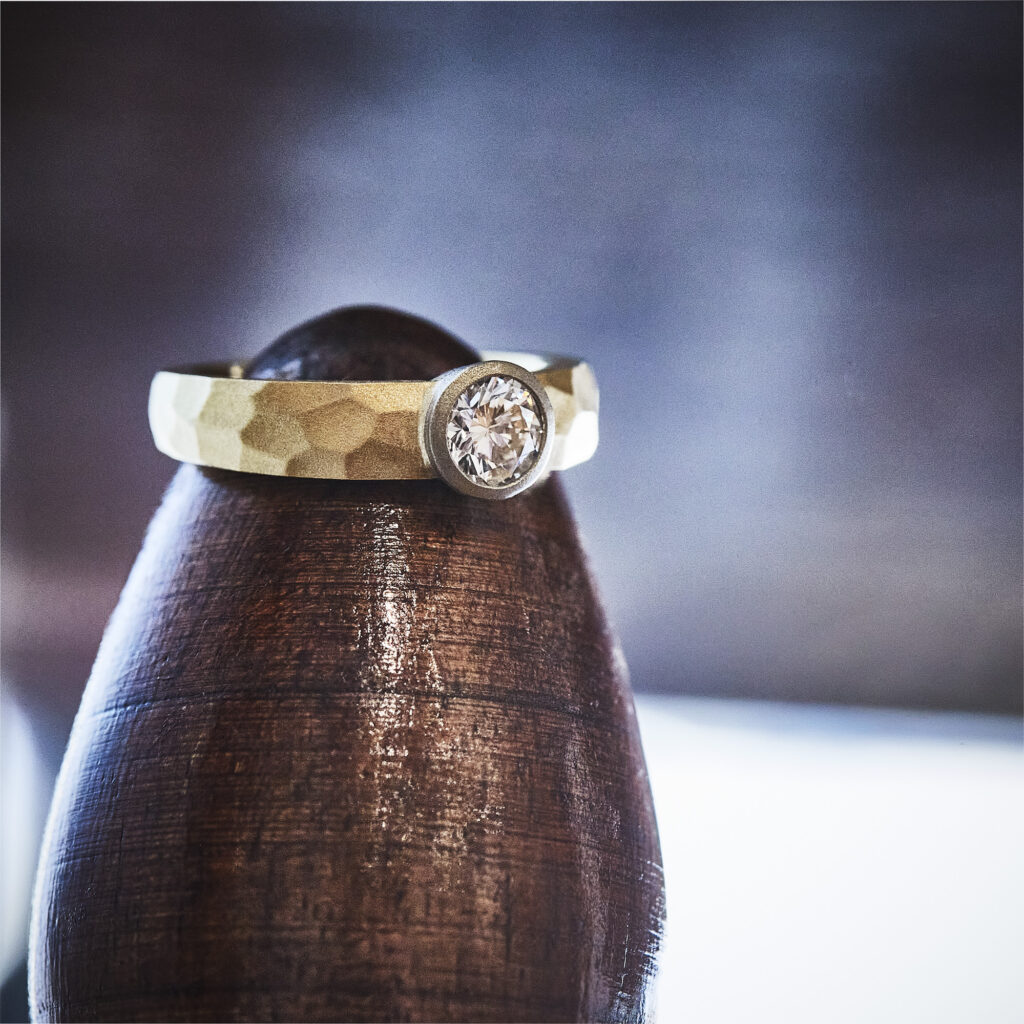 cut ring Diamond /1906-018
