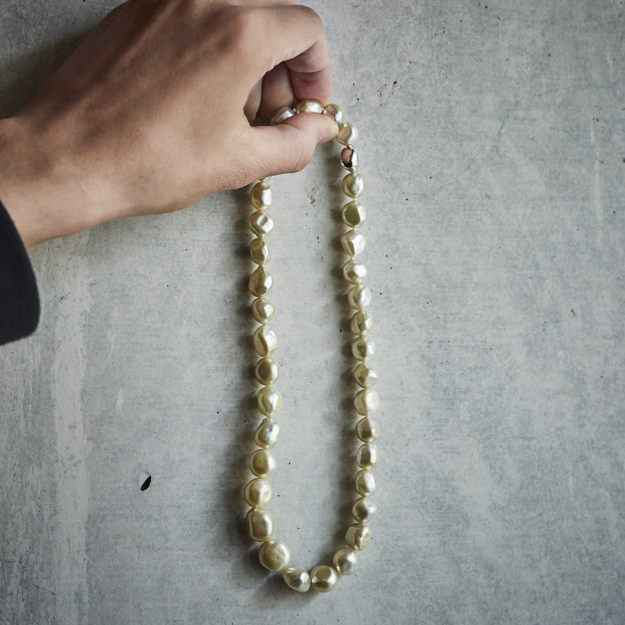 Square Pearl Choker / 1811-011