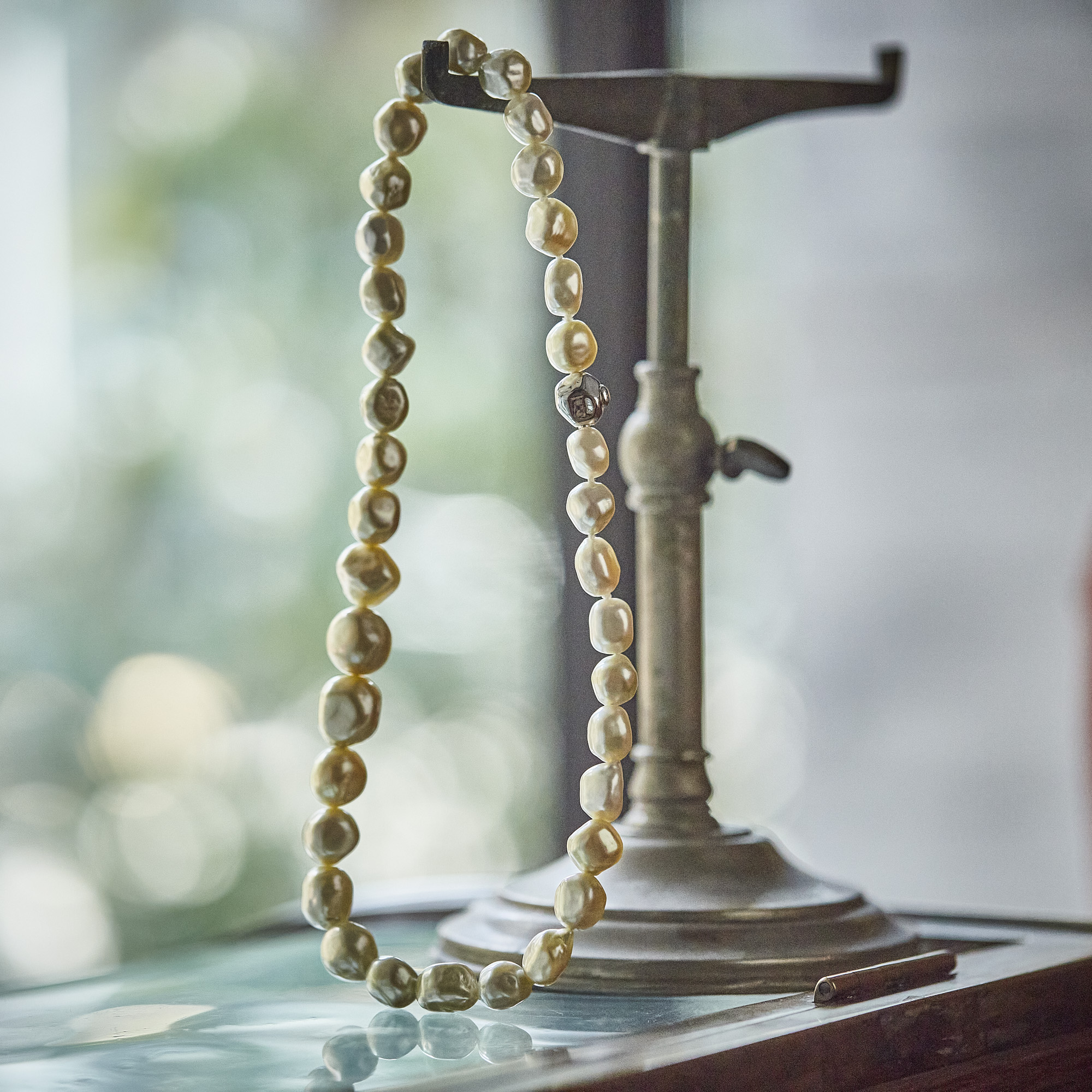 Square Pearl Choker / 1811-011