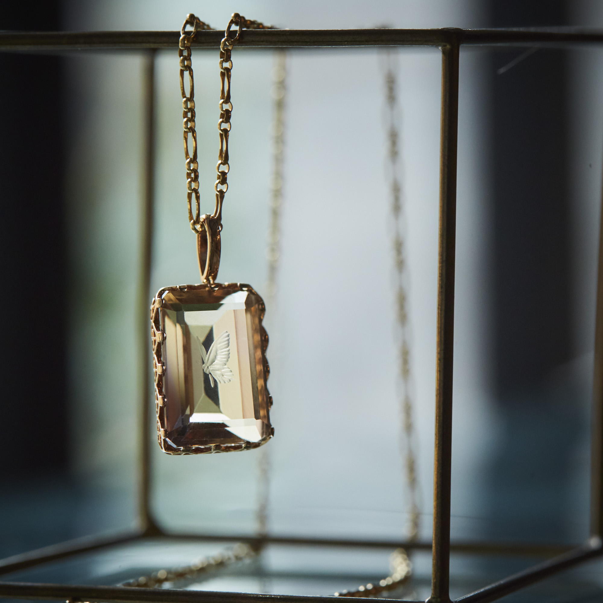 crown charm Intaglio ametorinn / 2507-021