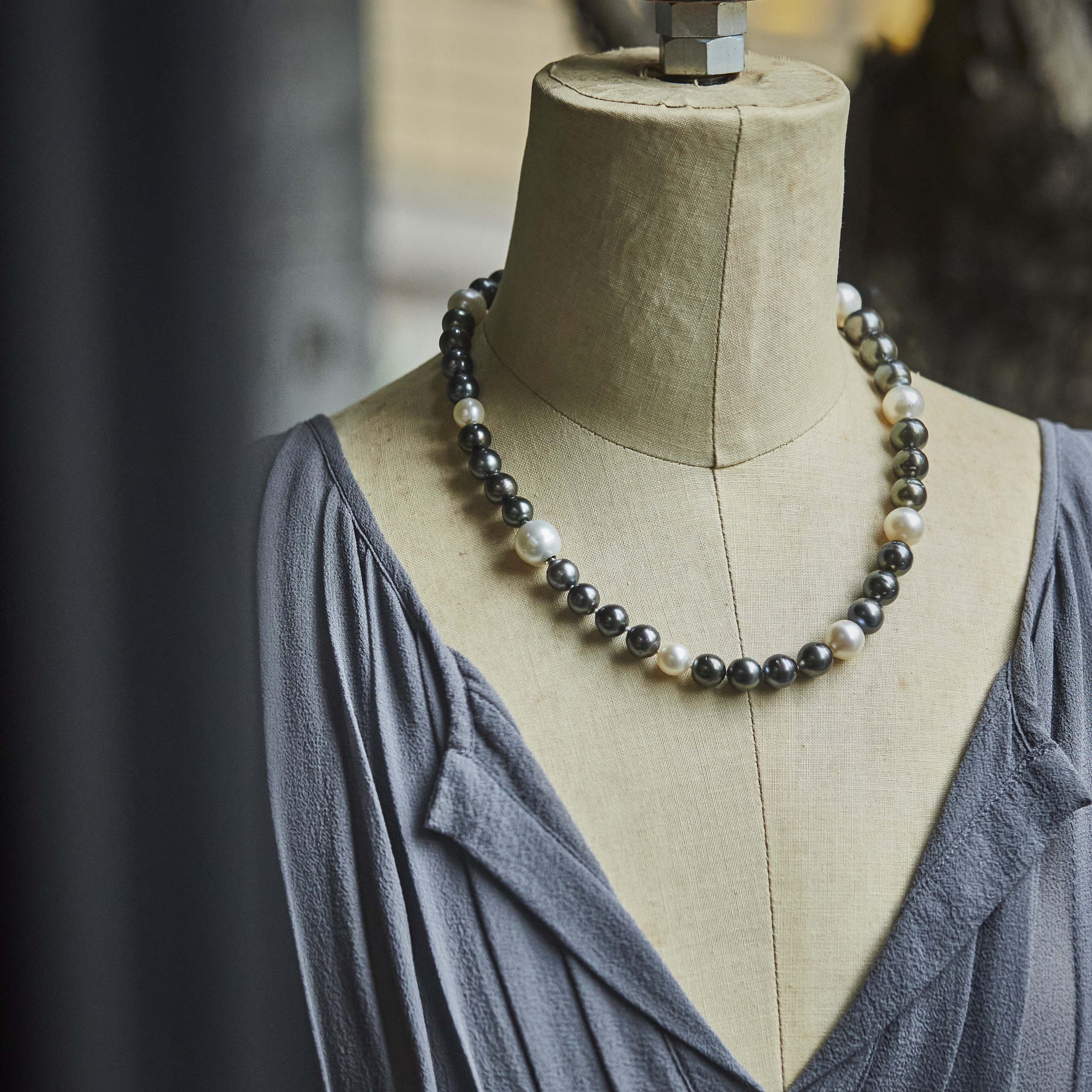 Link White South Sea & Tahitian Pearl necklace / 2608-021